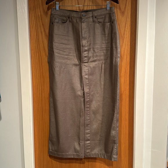 Pearl Metallic Denim Maxi Skirt - SOLD OUT Banana Republic - Picture 2 of 7